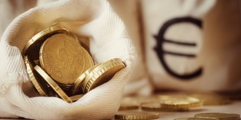 Rente op terugbetaalde gouden handdruk aftrekbaar